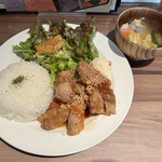 cafe&dining nurikabe - 岩手県産銘柄岩中豚のポークジンジャー