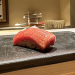 Sushi Fujirou - 2種間熟成のマグロの大トロ