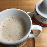 カメイノ食堂 - ジンジャーミルクティー