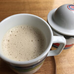 カメイノ食堂 - ジンジャーミルクティー