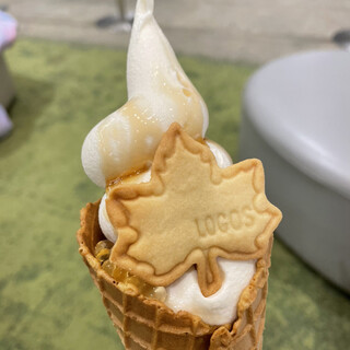 ロゴス ショップ&カフェ_1