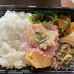 Vivo - 白身魚の甘酢あんかけ、魚料理はレアですね（笑）