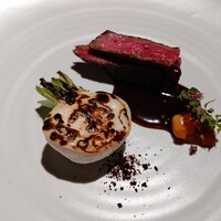 ヒカリヤ ニシ - 信州プレミアム牛のミスジと蕪のグリル