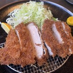 とんかつ たか山 - とんかつ定食(中) 1,680円