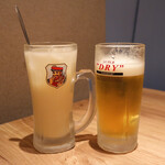 ユッケ 焼肉 生サムギョプサル 手打ち冷麺 ハヌリ - □生ビール（中）　¥550
      □ジンジャーマッコリ　¥530
