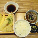 Tempura Senmon Ichiban - イチバン定食