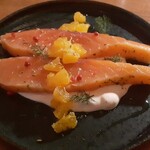 Wine Terrace Yu-me - アトランティックサーモンのカルパッチョ1,380円