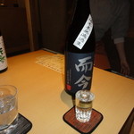 気分屋 うめ吉 - グラスで色々な種類を楽しんだ