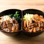 쇠고기 갈비 & 모츠 삶은 덮밥