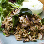 Larb salad with minced pork and herbs ★★☆