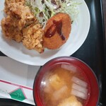 テラ亭 - 鶏唐揚レモン風味コロッケ付