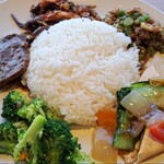 Warung Buddha - 日替わりプレート(Mサイズ)