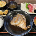 Magurono Ie Shin - 鯛頭の煮付け定食（950円）は家ではなかなかできない