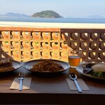 Warung Buddha - 海と注文した品々