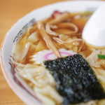 宝来家 - "雲吞麪（こんとんめん）"、乾筍（ほしたかむな）