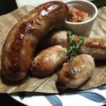 ビリー・バルゥーズ・ビア・バー - 