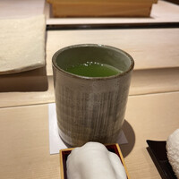 鮨　かねさか パレスホテル東京店 - 緑茶