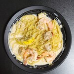Kafe Gohan Use - 〝テイクアウト〟エビとホタテのレモンクリームパスタ