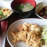 華乃樹 - 鶏のからあげネギソースのランチ