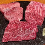 YAKINIKU BON'S - 