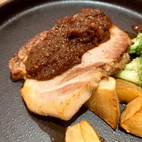 RIGOLETTO KITCHEN - 