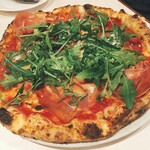 Pizzeria Azzurri - プローヴォラマルゲリータ コンプロシュット エルコラ