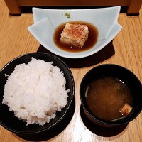 SHARI東銀座 - ご飯　味噌汁　揚げ出し豆腐
