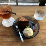cafe chouette - 