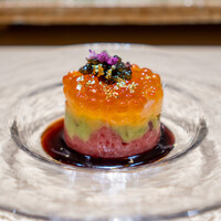 鮨 四心 - マグロ、アボカド、白海老、いくらのタルタル