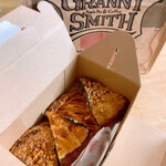 GRANNY SMITH APPLE PIE & COFFEE - グラニースミスのアップルパイ 