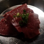 炭火焼肉 吉 - 塩ハート一人前420円