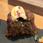 CAFE FLIGHT LOUNGE - クラストカリカリ、クラムぬっとり、ほろ苦カヌレ