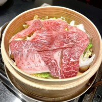 完全個室焼肉かなう - ⑫ミスジと野菜の蒸籠蒸し