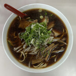 ラーメン 親爺 - ラーメン 800円