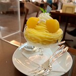 ウエスト ベイカフェ ヨコハマ - シャンテリー横から見た図