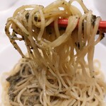 みなとや - あえ麺で食べるとストレートにバジルが香る