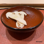御料理 寺沢 - 名残の松茸