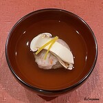 御料理 寺沢 - ずわい蟹と帆立の真薯に松茸の椀