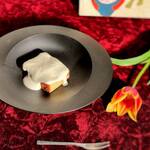 カステーラ　吟醸酒と桜の香りのクリーム