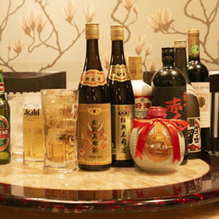 All-you-can-drink is also a great deal! We offer a wide variety of Chinese liquors that go well with your dishes.