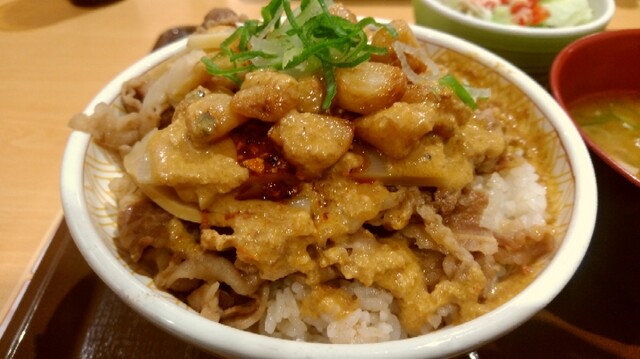 すき家 米沢徳町店 &ndash; 西米沢で24時間営業の牛丼が楽しめるファストフード店