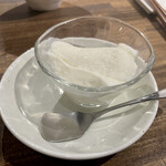 中華ダイニング 一途一心 - 杏仁豆腐