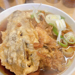 一〇そば - ジャンボゲソ天の上にナス天