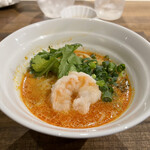 中華ダイニング 一途一心 - ラクサヌードル
      コレマジで締めに食べて欲しいw
      まじうめー。