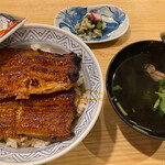 吉田屋 美濃錦 - うな丼