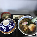 すずや食堂 - 煮込みかつ丼と支那そば