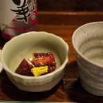 六文銭 - お通し(蛸のやわらか煮)
