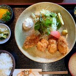 190051227 - カキフライ定食＠1500円