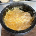 辛麺屋 蘭飯 - 石焼ごはん　※卵追加