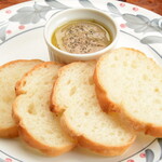 ビリー・バルゥーズ・ビア・バー - 